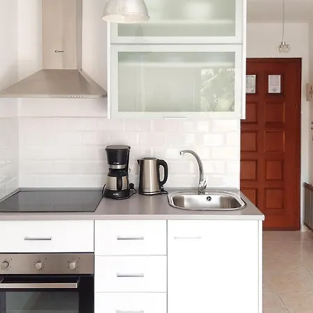 Stunning In Chapas With 1 Bedrooms, Wifi And Outdoor Swimming Pool * Marbella